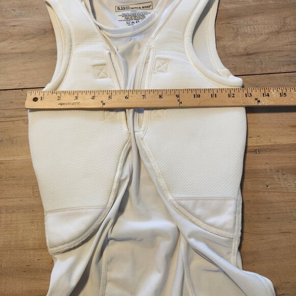 5.11 Tactical Series‎ Concealed Carry  Sleeveless Undershirt Womens Size Small - Picture 9 of 10